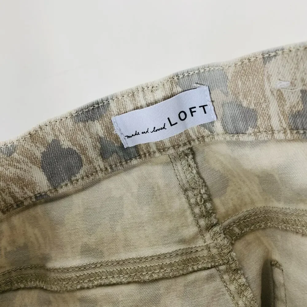 Ann Taylor LOFT Kick Crop Jeans 6 28 Animal Print 5-Pocket Frayed Hem Leopard
